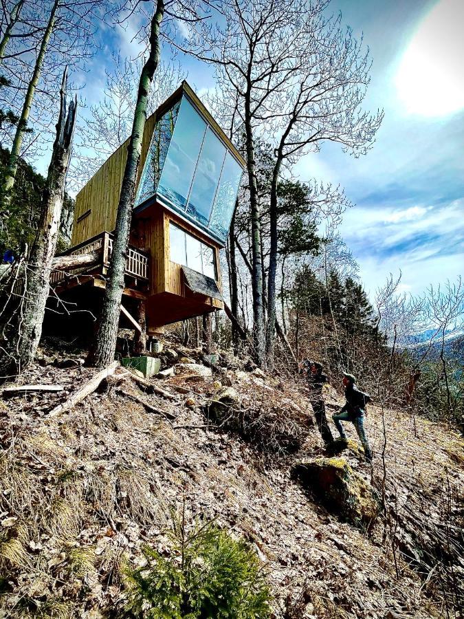 Lodge Engeset Trehytter *