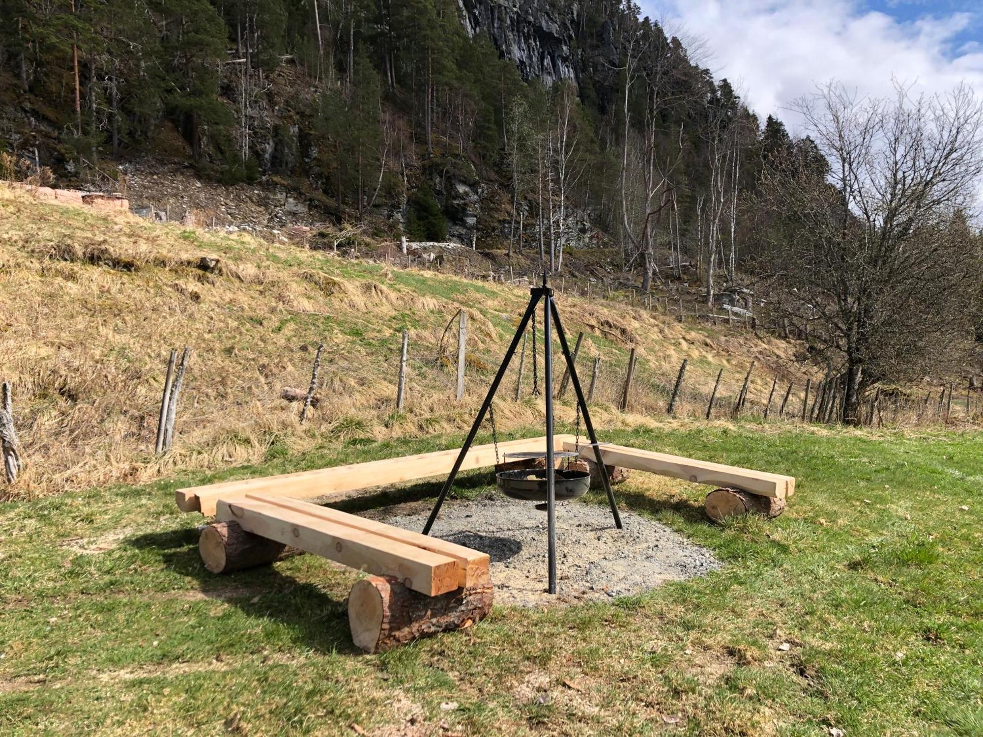 Lodge Engeset Trehytter